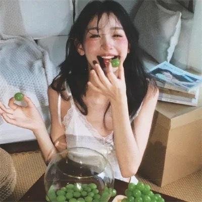 带着魔术盒的男人